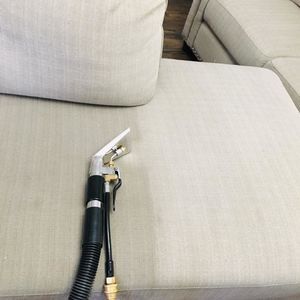 Meet your Posher, Amaya